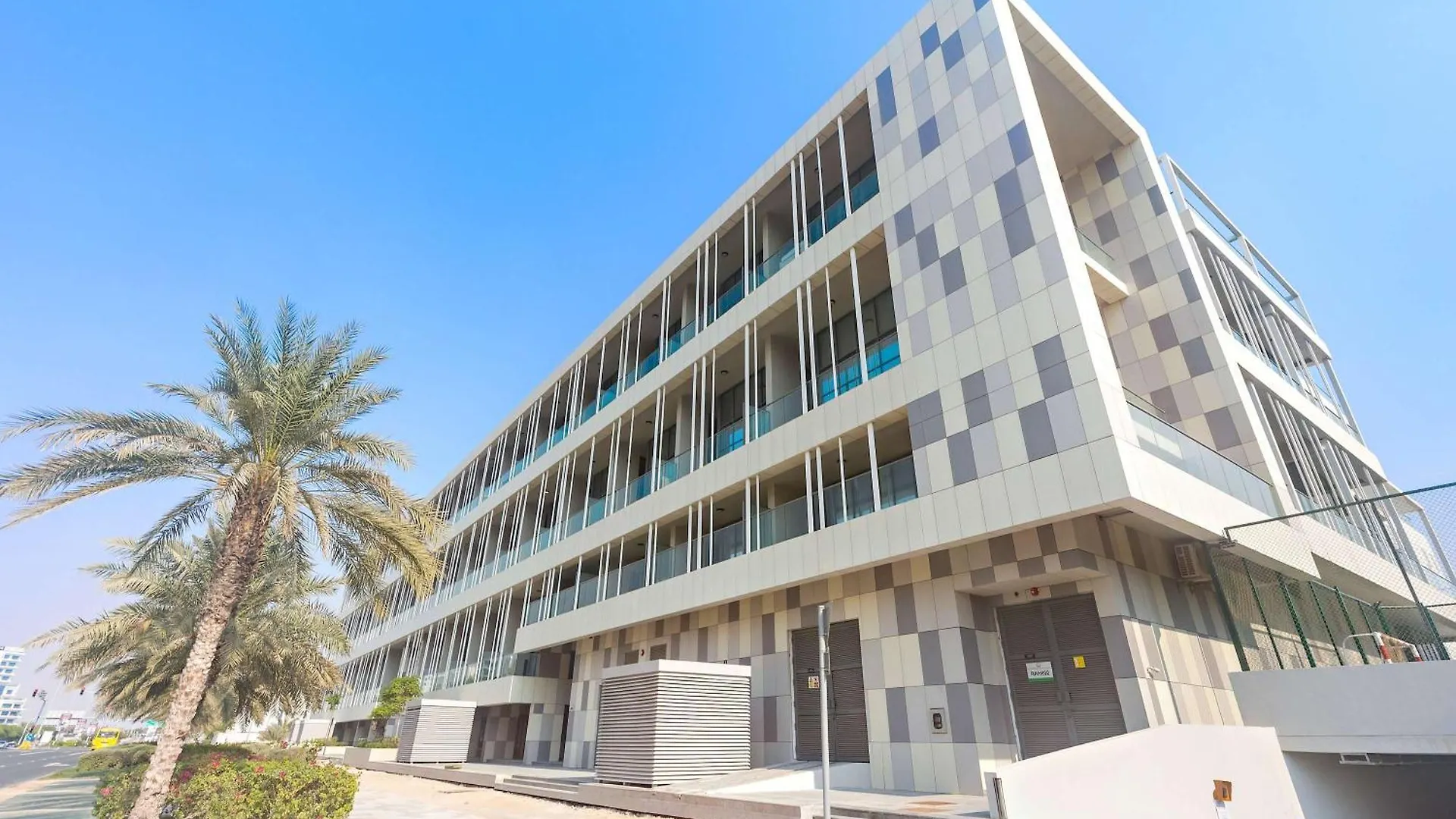 Silkhaus Modern 2Bdr Duplex In Al Raha Lofts 2 Apartment Abu Dhabi 0*,  United Arab Emirates